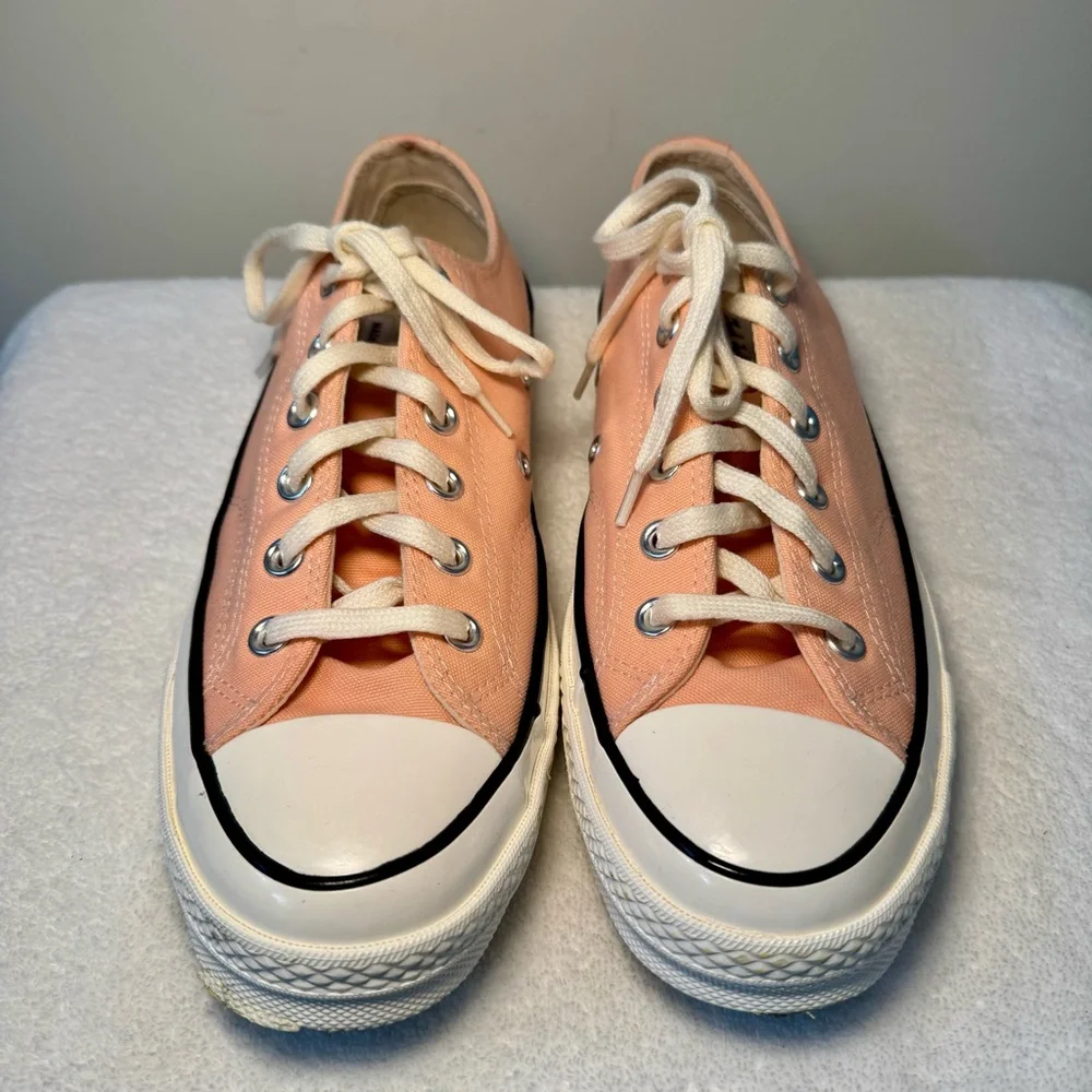 Women's 10 Men's 8 Converse‎ Chuck 70 Vintage Canvas Low Top Cheeky Coral